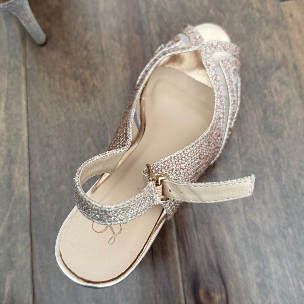 L Lorraine Gold Rhinestone Heels - Picture 7 of 10